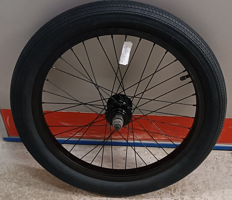 Колесо заднее 20", BMX, дв. алюм. обод, втулка с драйвером 9Т, пром. подш, ось 14мм, камера+покрышка
